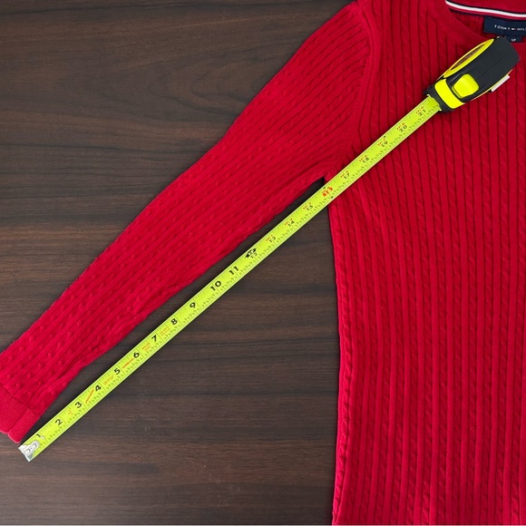 Tommy Hilfiger Women's Red Crew Neck Cable Knit Sweater, Size Small - Picture 8 of 11